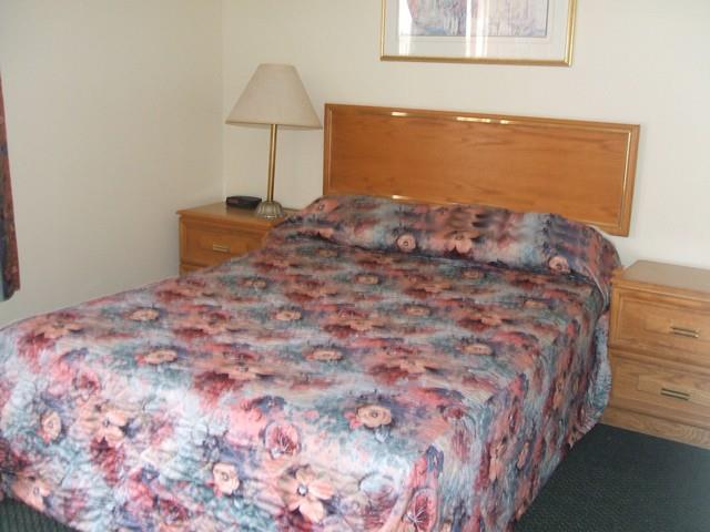 Scottish Inn Near The Falls And Casino Niagara Falls Room photo